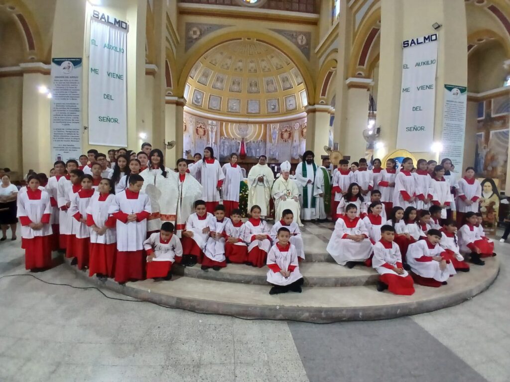 Las parroquias San Francisco de Asís y Nuestra Señora de Fátima realizaron su peregrinación