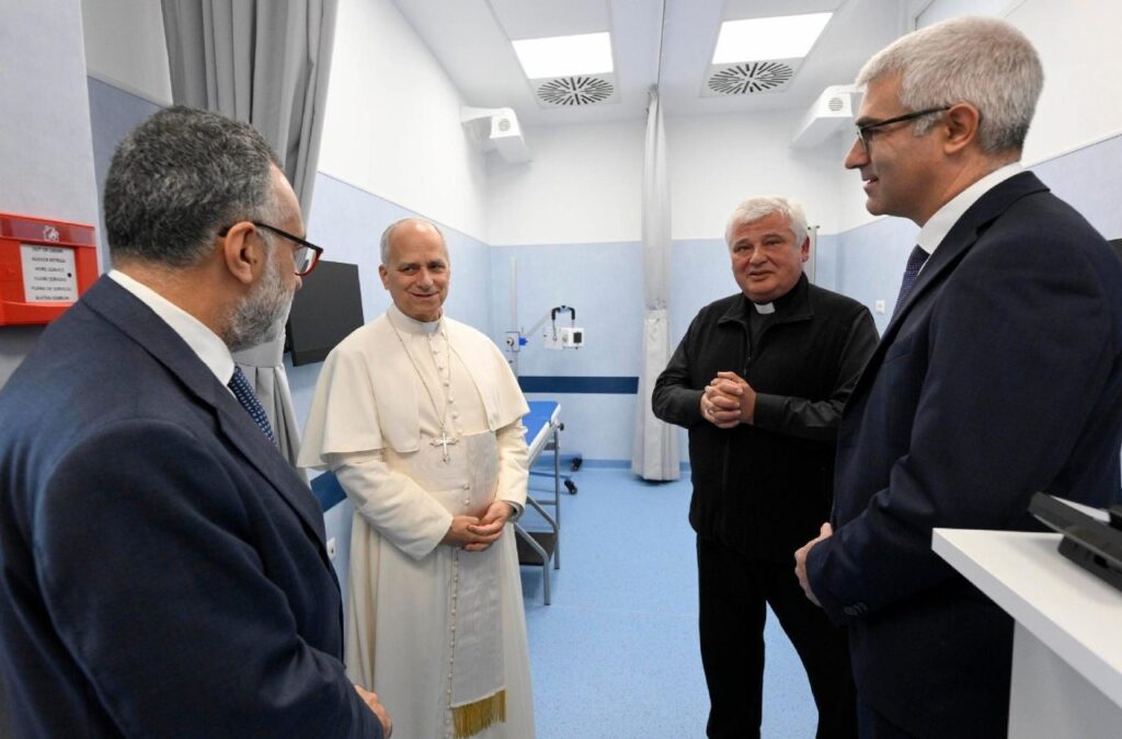 El Papa inaugura en San Pedro el Ambulatorio 
