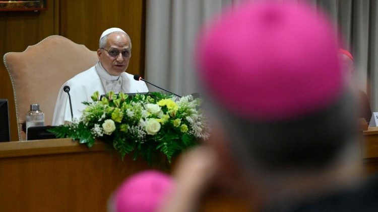 El Papa: Para construir la paz, desarmar la tecnología y la inteligencia artificial